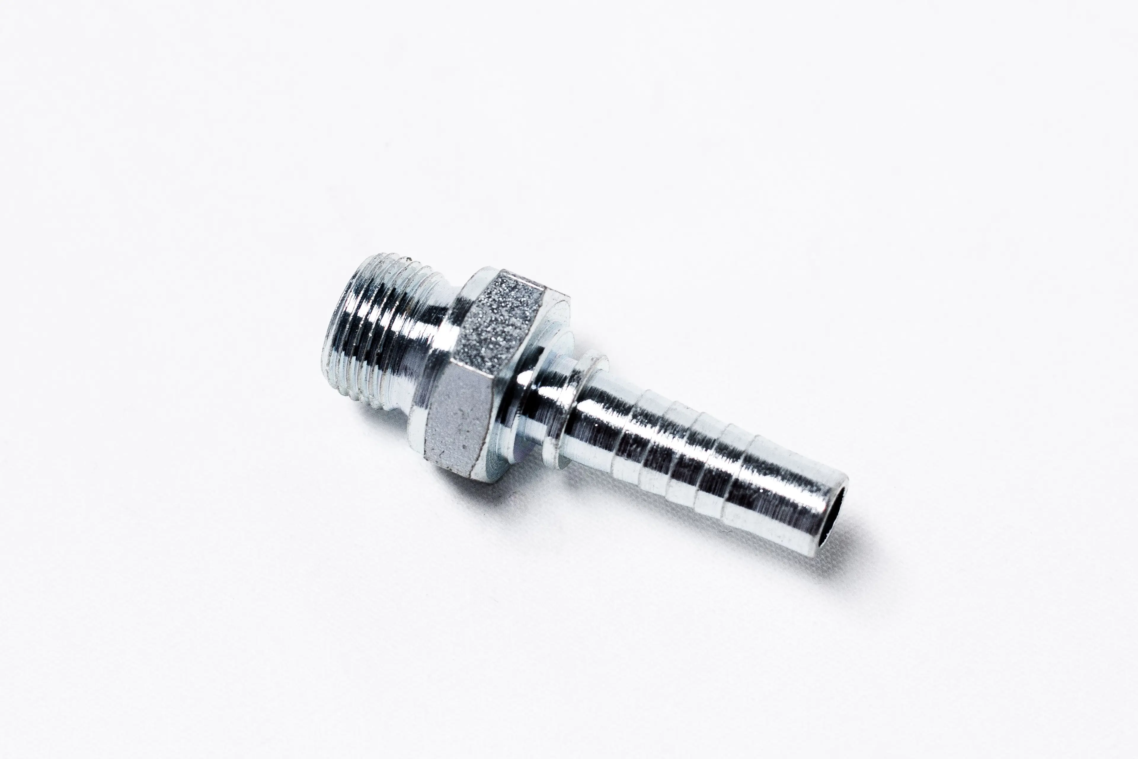 RACOR M. RECTO 3/8 BSP M 1/4